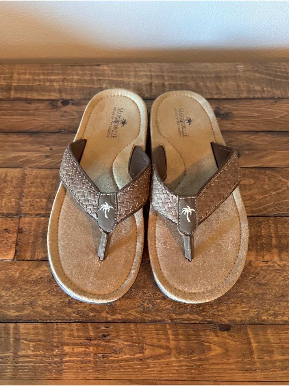 Margaritaville Brown Woven Leather Flip Flops NWOT